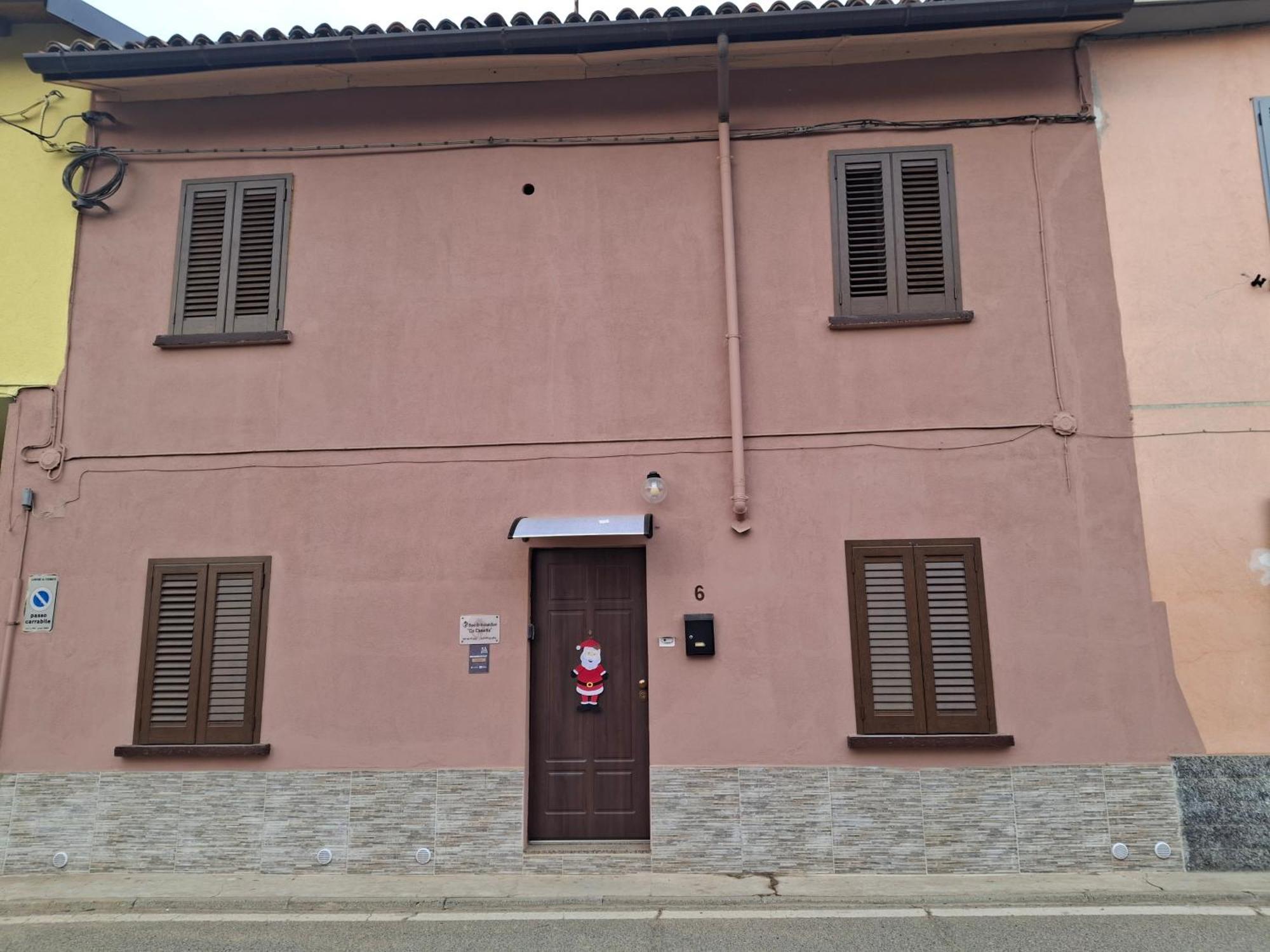 B&B " La Casetta " Vernate Экстерьер фото